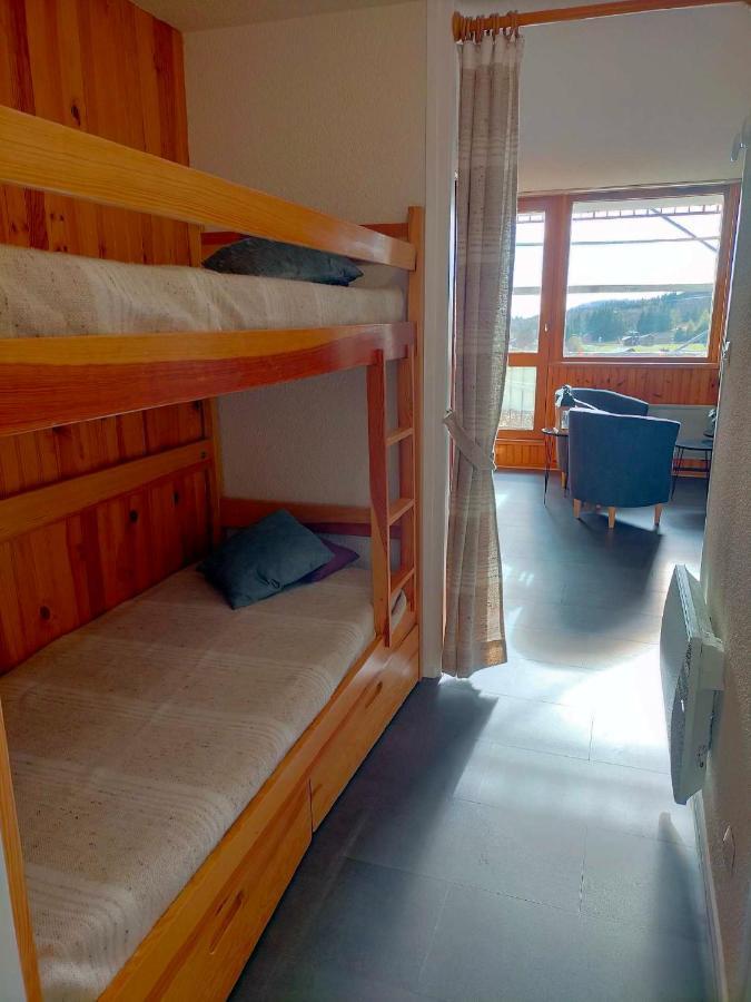 Appartement Situe En Plein Centre A Deux Pas Des Pistes. Бес-э-Сент-Анастез Экстерьер фото